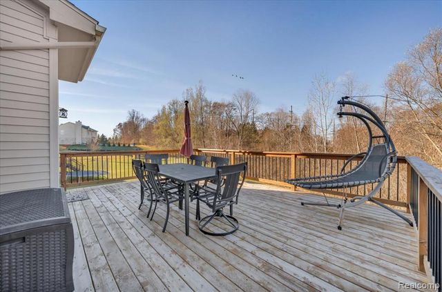 1079 Chelsea Boulevard, Oxford, MI 48371