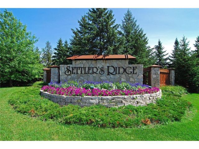 18780 Pathfinder Drive, Eden Prairie, MN 55347