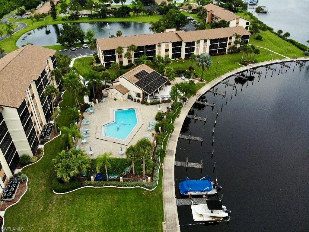 16100 Bay Pointe BLVD # 105, North Fort Myers, FL 33917