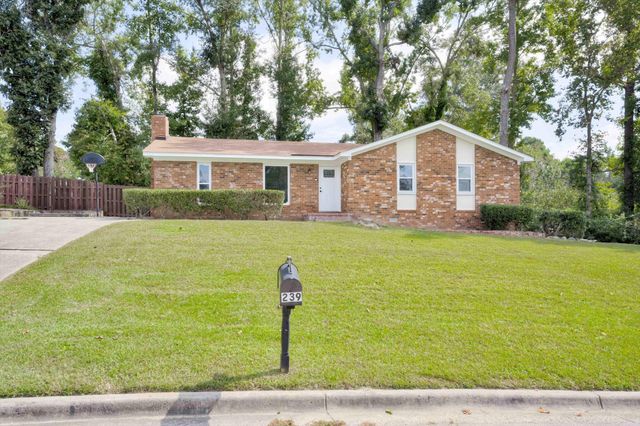 239 Cavalier Court, Martinez, GA 30907