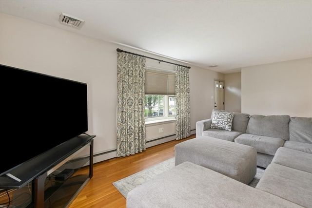 15 Erhardt Terrace, Methuen, MA 01844
