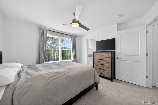 3534 Rochester Road, Royal Oak, MI 48073