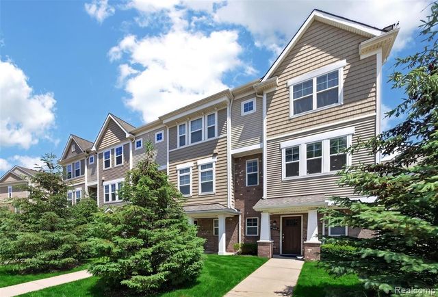 3534 Rochester Road, Royal Oak, MI 48073