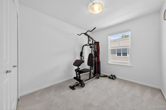 3534 Rochester Road, Royal Oak, MI 48073
