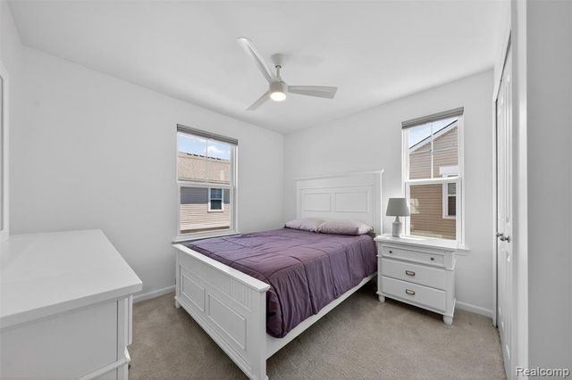 3534 Rochester Road, Royal Oak, MI 48073