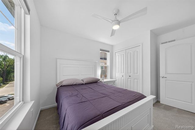 3534 Rochester Road, Royal Oak, MI 48073