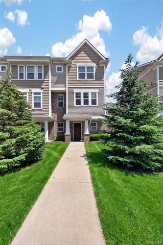3534 Rochester Road, Royal Oak, MI 48073