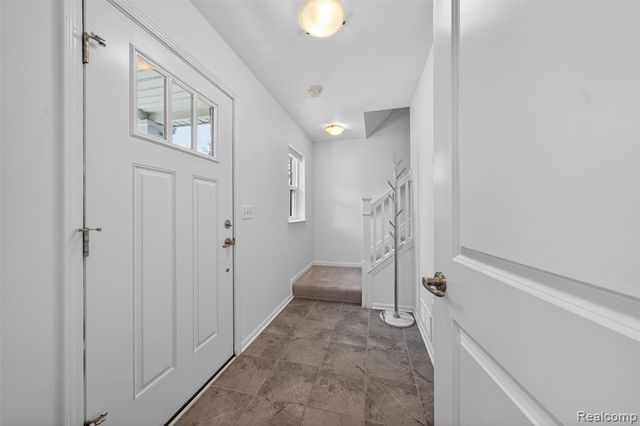 3534 Rochester Road, Royal Oak, MI 48073