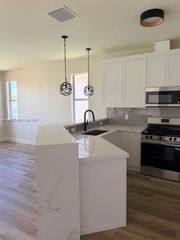 3711 NE 23rd Ct 3711, Homestead, FL 33033