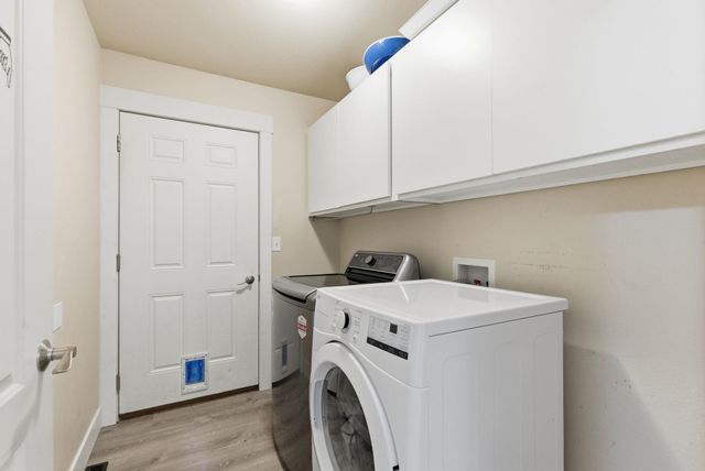 808 S Mayhew Ln, Spokane Valley, WA 99216