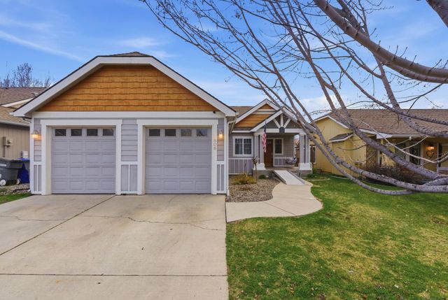 808 S Mayhew Ln, Spokane Valley, WA 99216