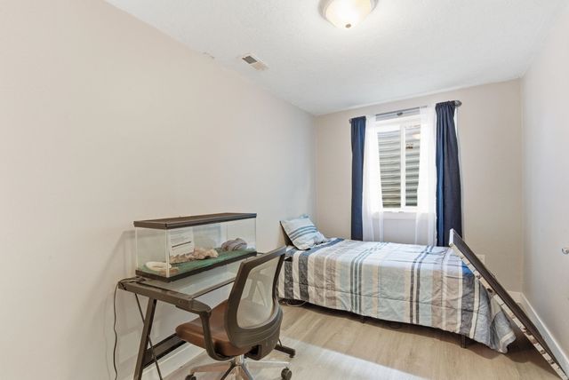 808 S Mayhew Ln, Spokane Valley, WA 99216