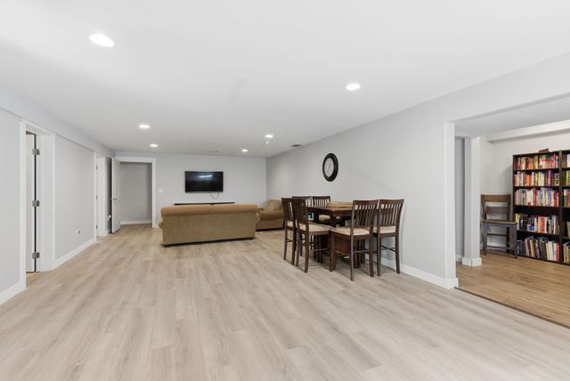 808 S Mayhew Ln, Spokane Valley, WA 99216