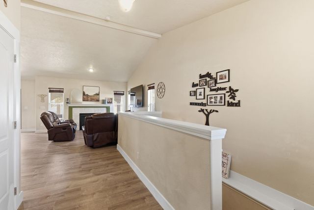 808 S Mayhew Ln, Spokane Valley, WA 99216