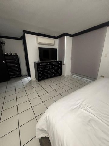 3 PLAZA 16 MA, Bayamon, PR 00961