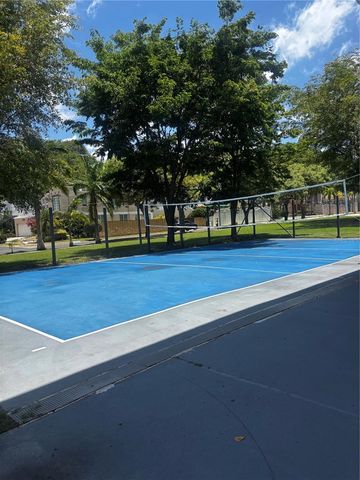 3 PLAZA 16 MA, Bayamon, PR 00961