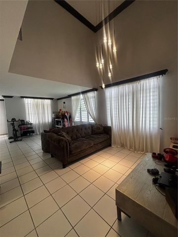 3 PLAZA 16 MA, Bayamon, PR 00961