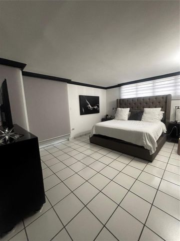 3 PLAZA 16 MA, Bayamon, PR 00961