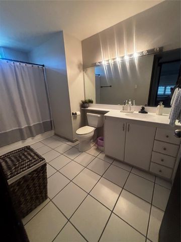 3 PLAZA 16 MA, Bayamon, PR 00961