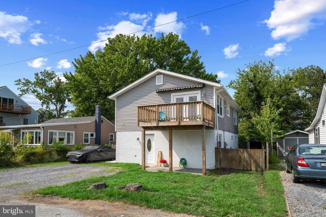 1220 GROVE AVE, Shady Side, MD 20764