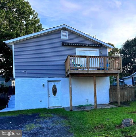 1220 GROVE AVE, Shady Side, MD 20764