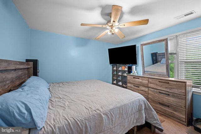 1220 GROVE AVE, Shady Side, MD 20764