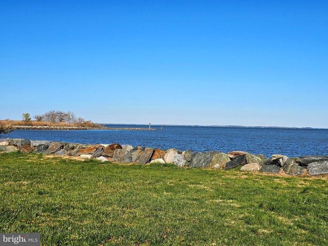 1220 GROVE AVE, Shady Side, MD 20764
