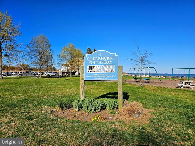 1220 GROVE AVE, Shady Side, MD 20764