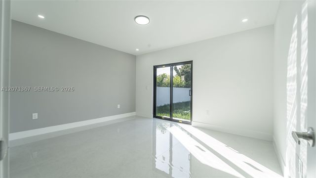 22860 SW 122nd PL, Miami, FL 33170