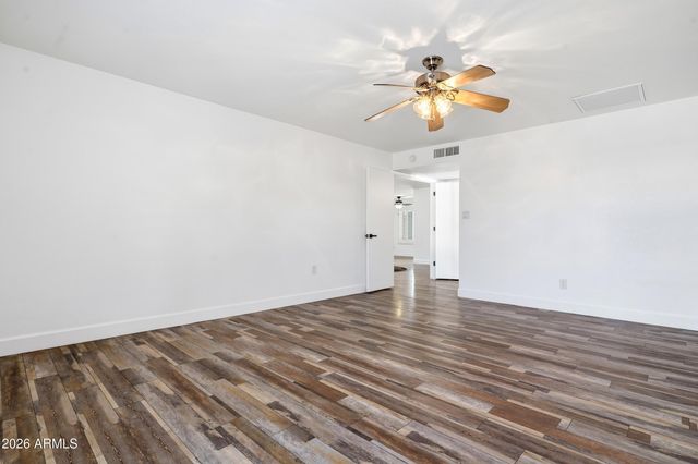 10316 W HAZELWOOD Avenue, Phoenix, AZ 85037