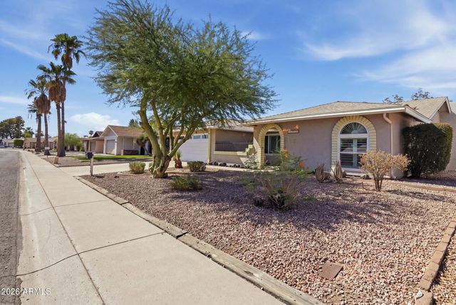 10316 W HAZELWOOD Avenue, Phoenix, AZ 85037