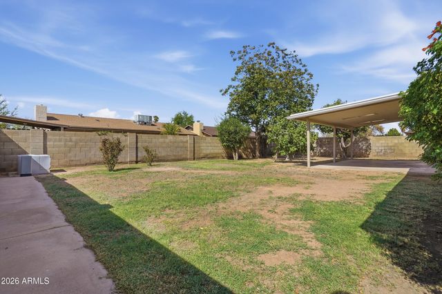 10316 W HAZELWOOD Avenue, Phoenix, AZ 85037
