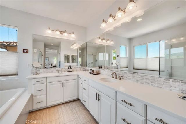 30 Lucido, Rancho Mission Viejo, CA 92694