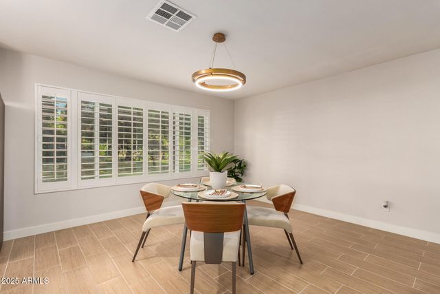 8002 N 5TH Avenue, Phoenix, AZ 85021