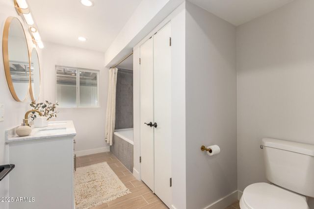 8002 N 5TH Avenue, Phoenix, AZ 85021