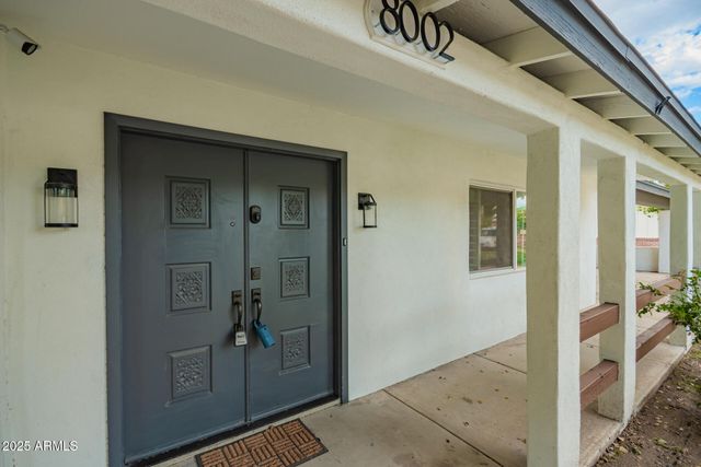 8002 N 5TH Avenue, Phoenix, AZ 85021