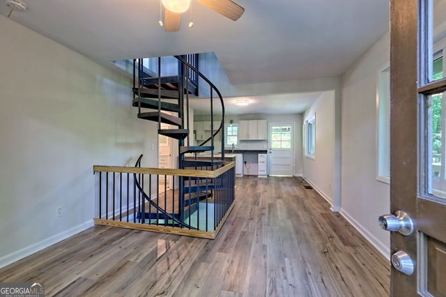 11 Electric Avenue, Clayton, GA 30525