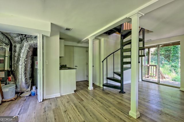 11 Electric Avenue, Clayton, GA 30525