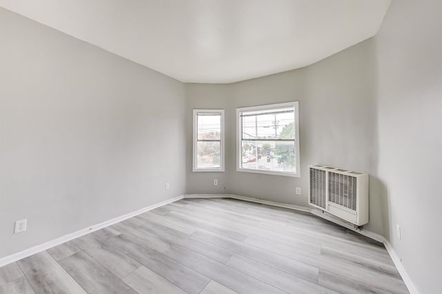 2451 Seminary Ave, Oakland, CA 94605