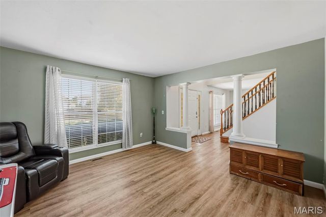1283 Pinehurst View Drive, O'fallon, MO 63366