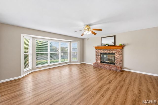 1283 Pinehurst View Drive, O'fallon, MO 63366
