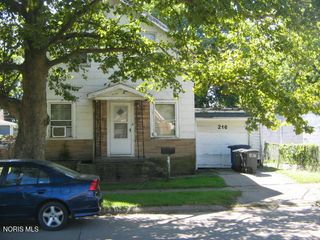 216 Dearborn Avenue, Toledo, OH 43605