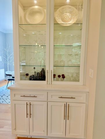 1905 Glendale Hills Drive NE, Rochester, MN 55906