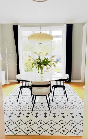 1905 Glendale Hills Drive NE, Rochester, MN 55906