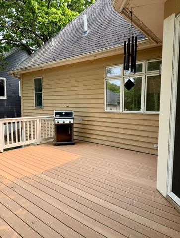 1905 Glendale Hills Drive NE, Rochester, MN 55906