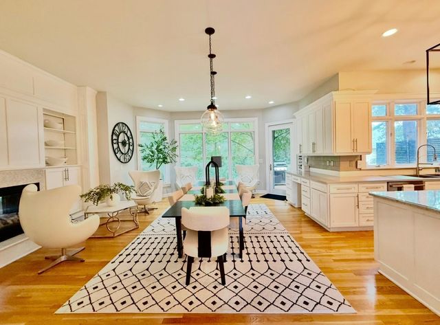 1905 Glendale Hills Drive NE, Rochester, MN 55906