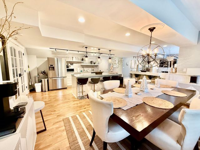 1905 Glendale Hills Drive NE, Rochester, MN 55906