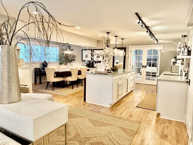 1905 Glendale Hills Drive NE, Rochester, MN 55906