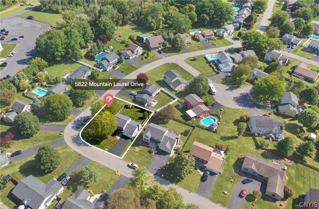 5822 Mountain Laurel Drive, Manlius, NY 13057