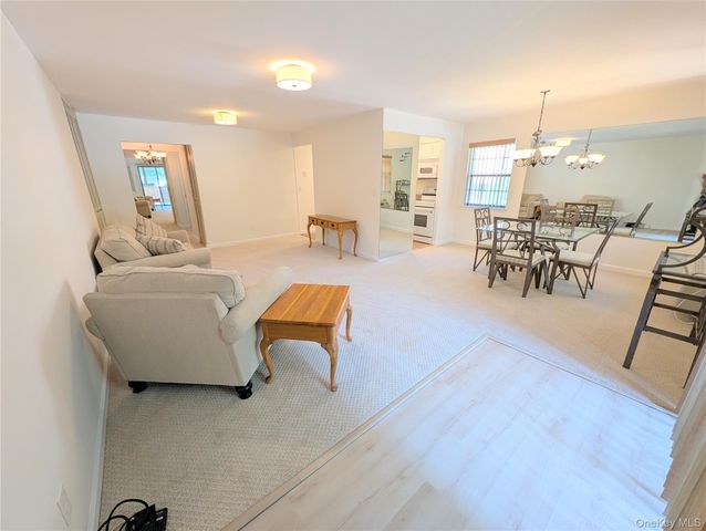440 Carpenter Avenue 16, Newburgh, NY 12550